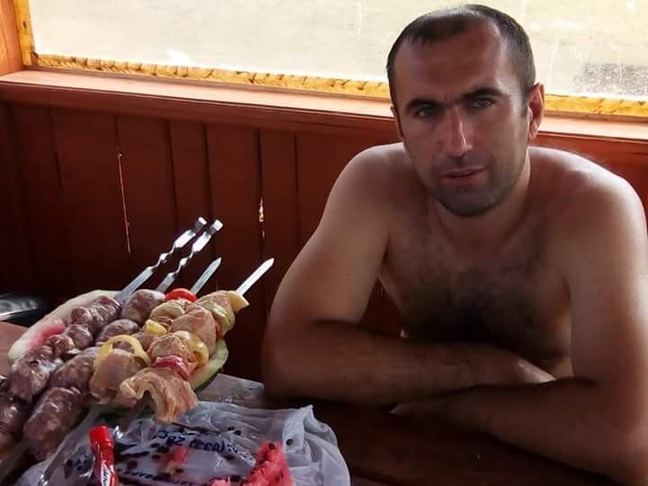  13826948  Andriy, 40 ,    