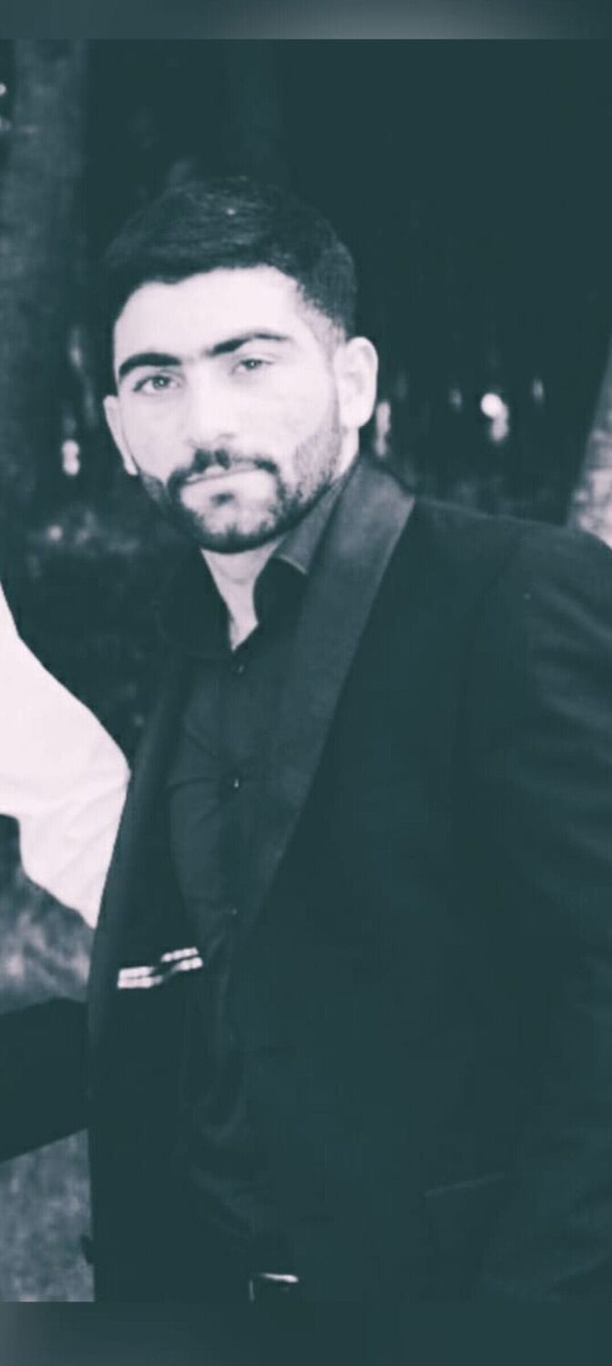  54421588  Xeqani, 31 ,    