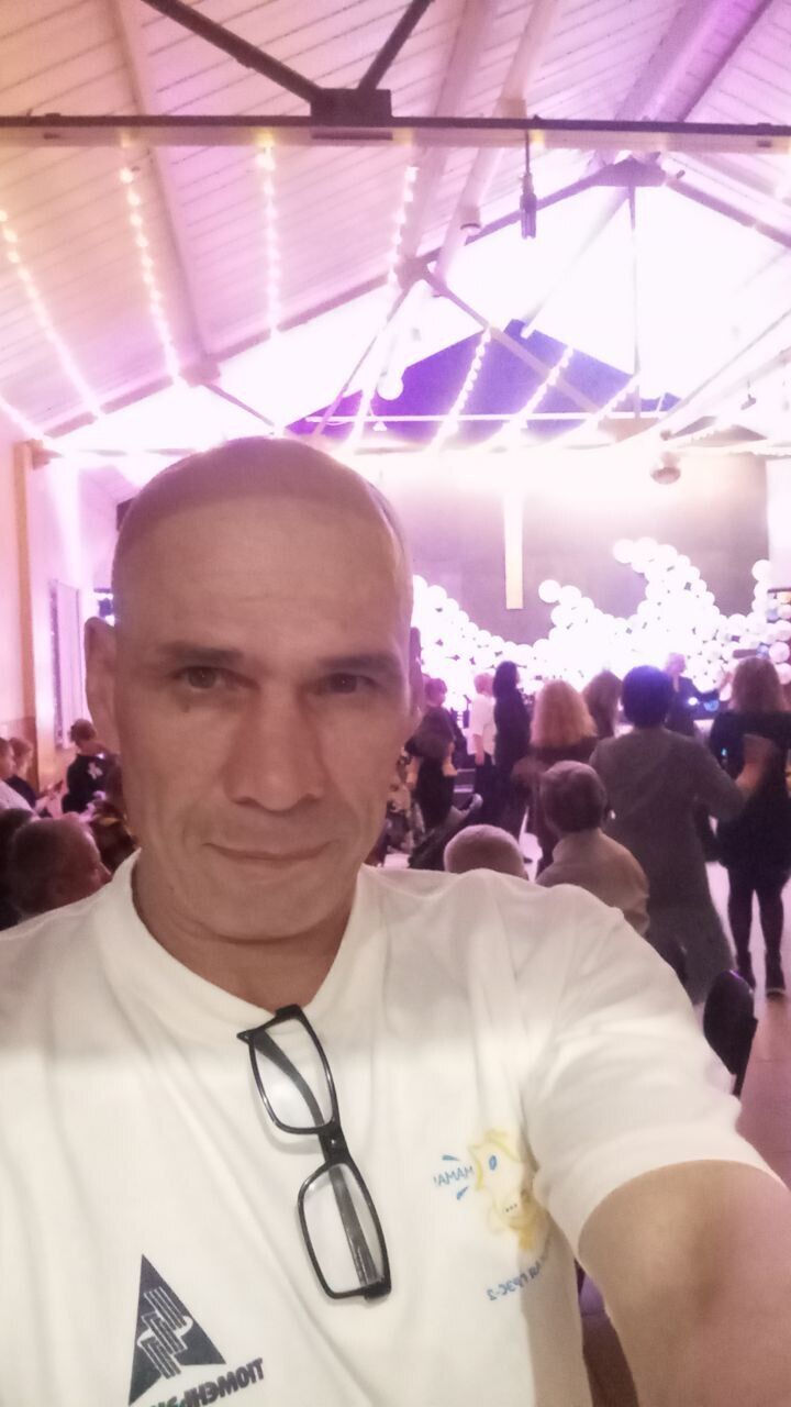  48685908  , 49 ,    
