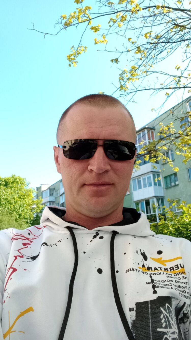  48285748  , 38 ,    