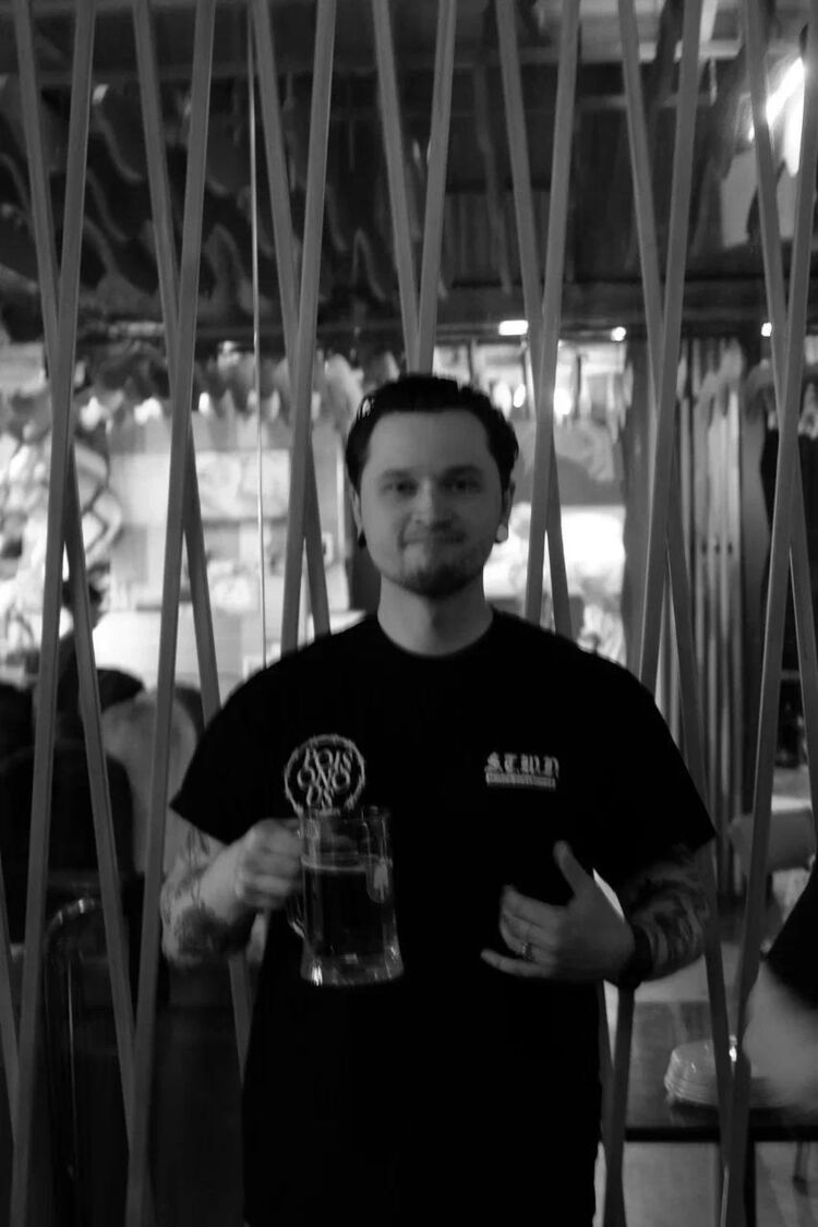  54051568  Zero, 32 ,    