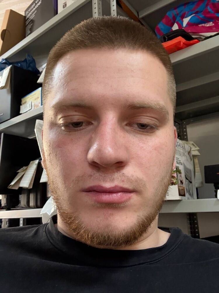  ,   Vlad, 20 ,   ,   