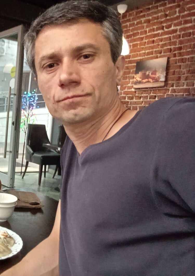  52807058  , 44 ,    