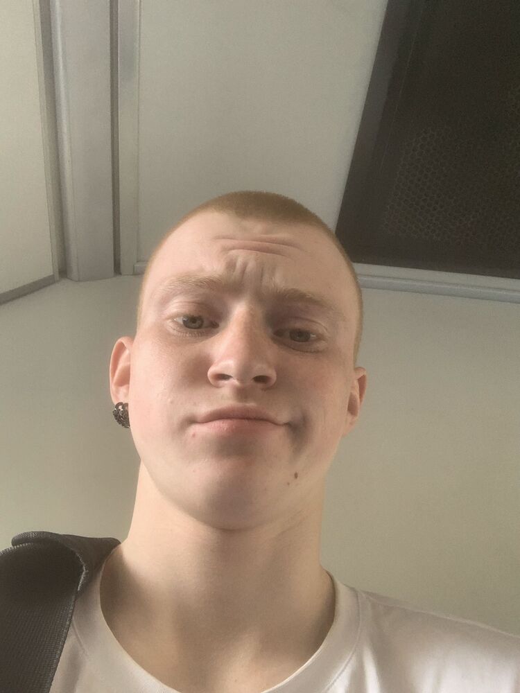  51672428  , 18 ,    -
