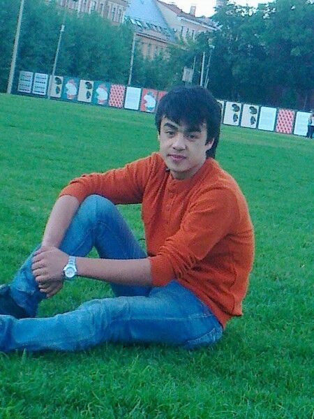  26703238  , 32 ,    -