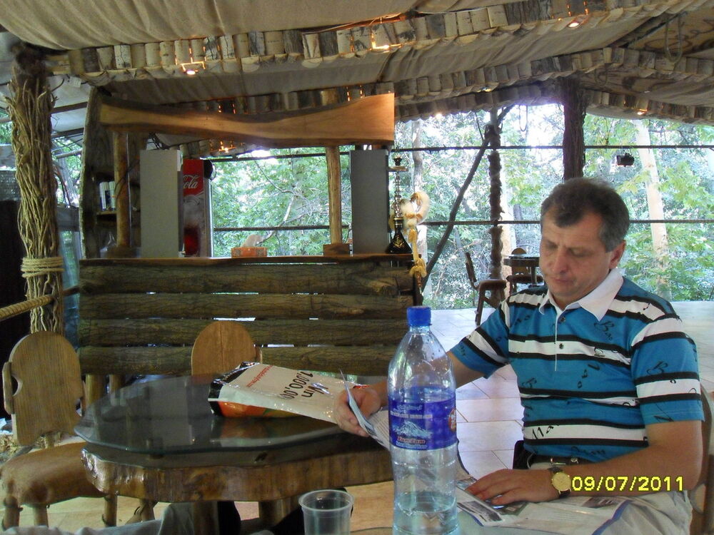  ,   Volodymyr, 55 ,   c 