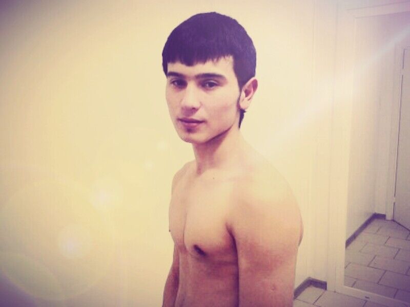  -,   Aziz, 31 ,   