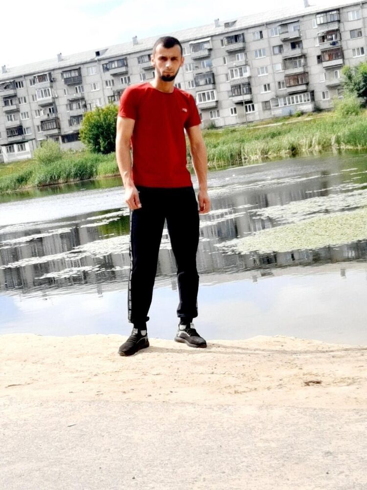 38156128  , 28 ,    