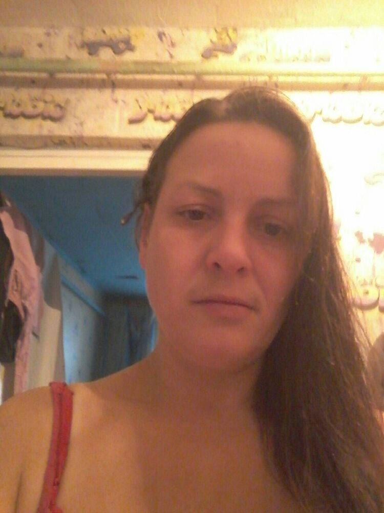  ,   Elena, 41 ,   ,   , c 