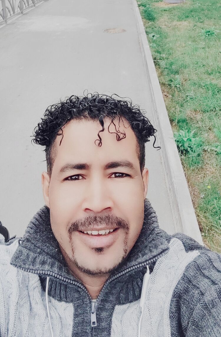  ,   Mohammed, 40 ,   , c 