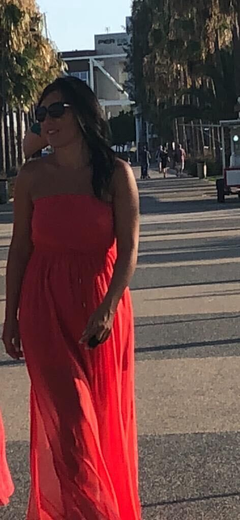  ,   Anjelica, 49 ,   ,   