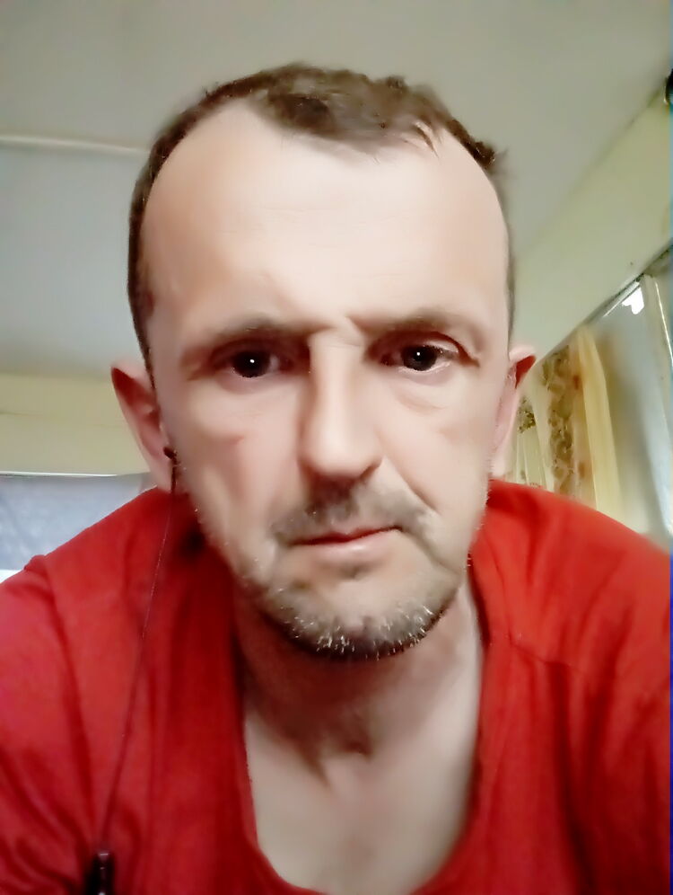  35269708  , 49 ,    
