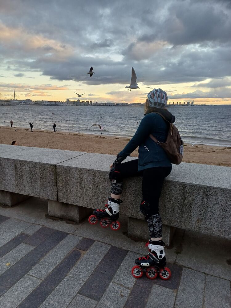  ,   Nata, 46 ,  