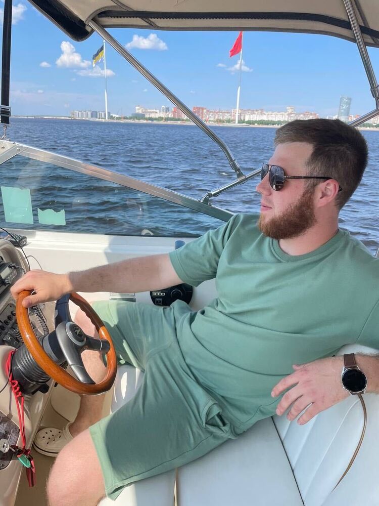  36687028  , 28 ,    -