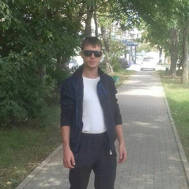  10722178  , 33 ,    