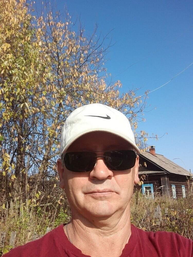  21608898  , 61 ,    