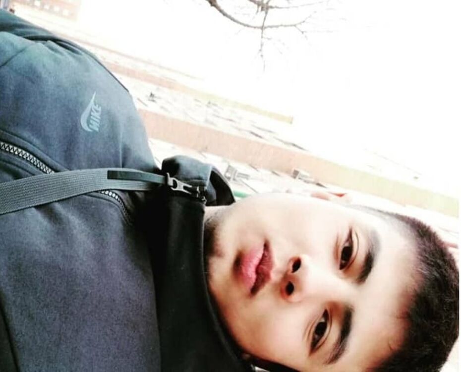  ,   Farid, 31 ,   ,   , c 