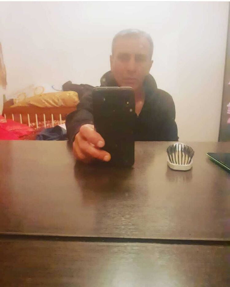  39849358  , 52 ,    