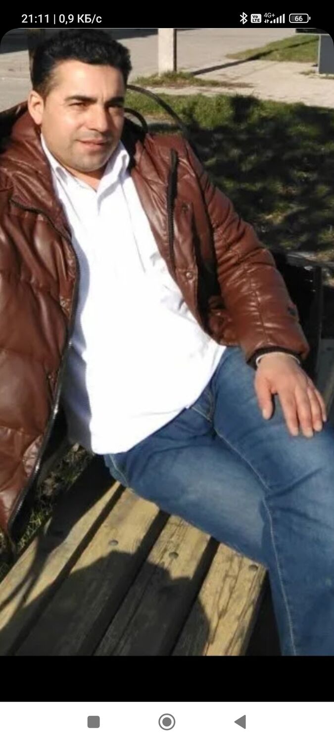  42886748  Menderes, 44 ,    
