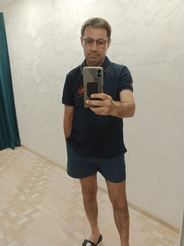  43928108  , 51 ,     
