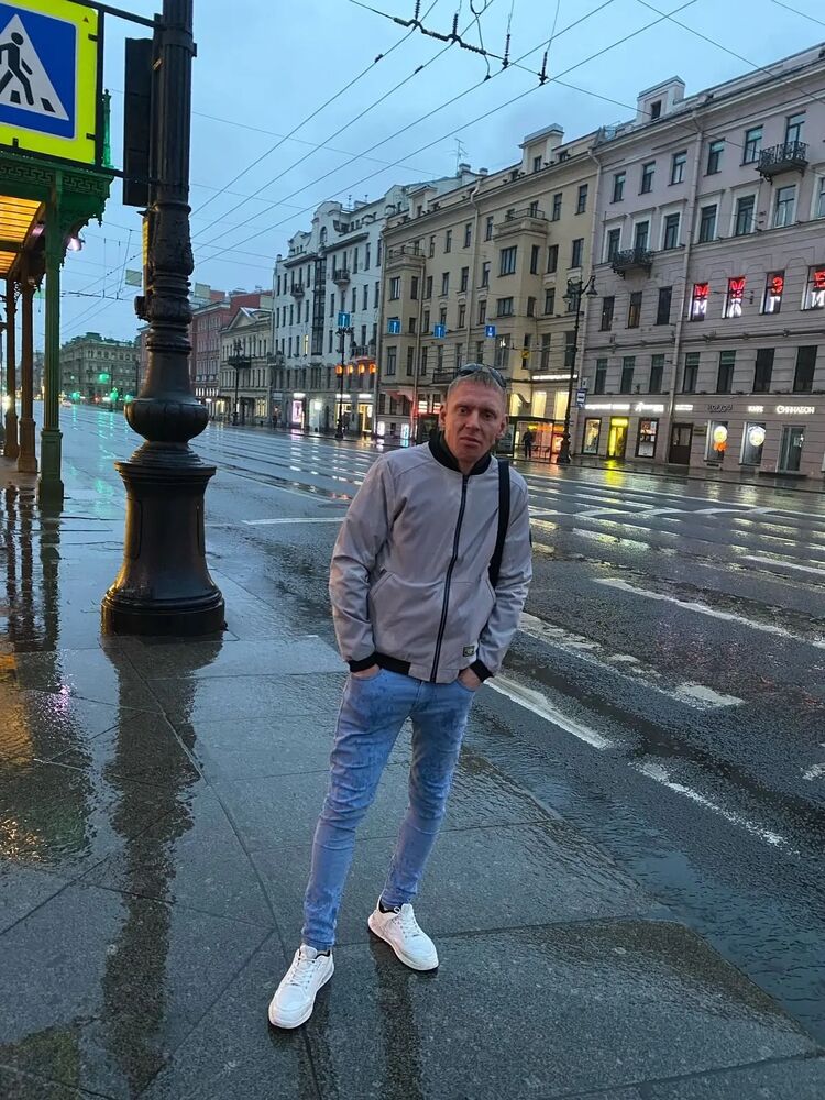  52251958  Nikolay, 34 ,    