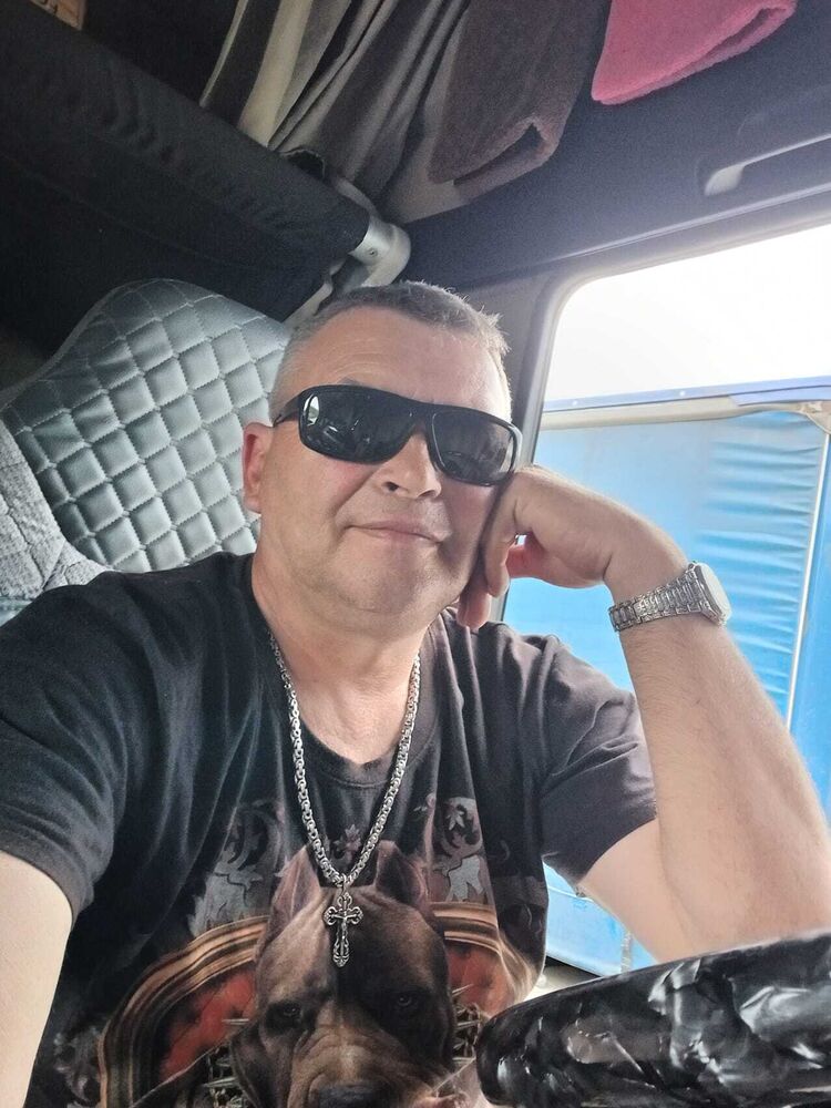  46684128  , 56 ,    
