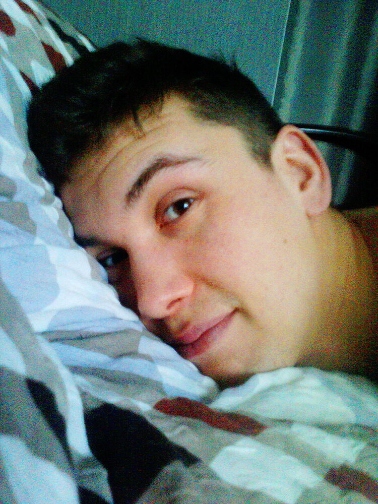  ,   Ildus, 35 ,  