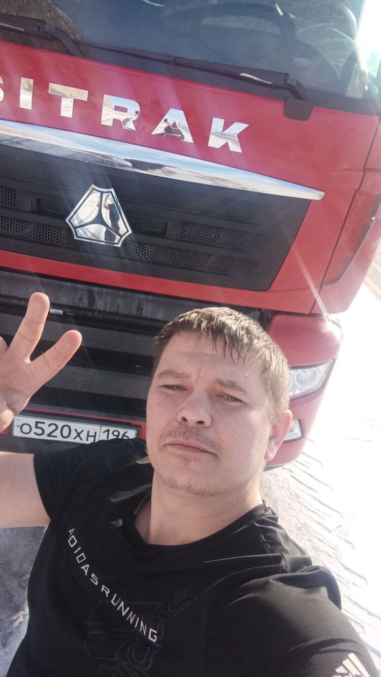  52185278  , 37 ,    