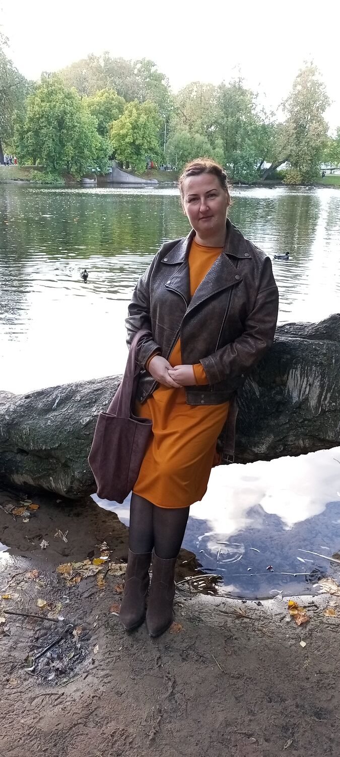  -,   Alena, 40 ,   
