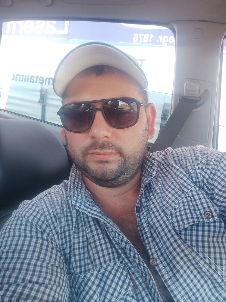  45595368  Hovo, 34 ,    