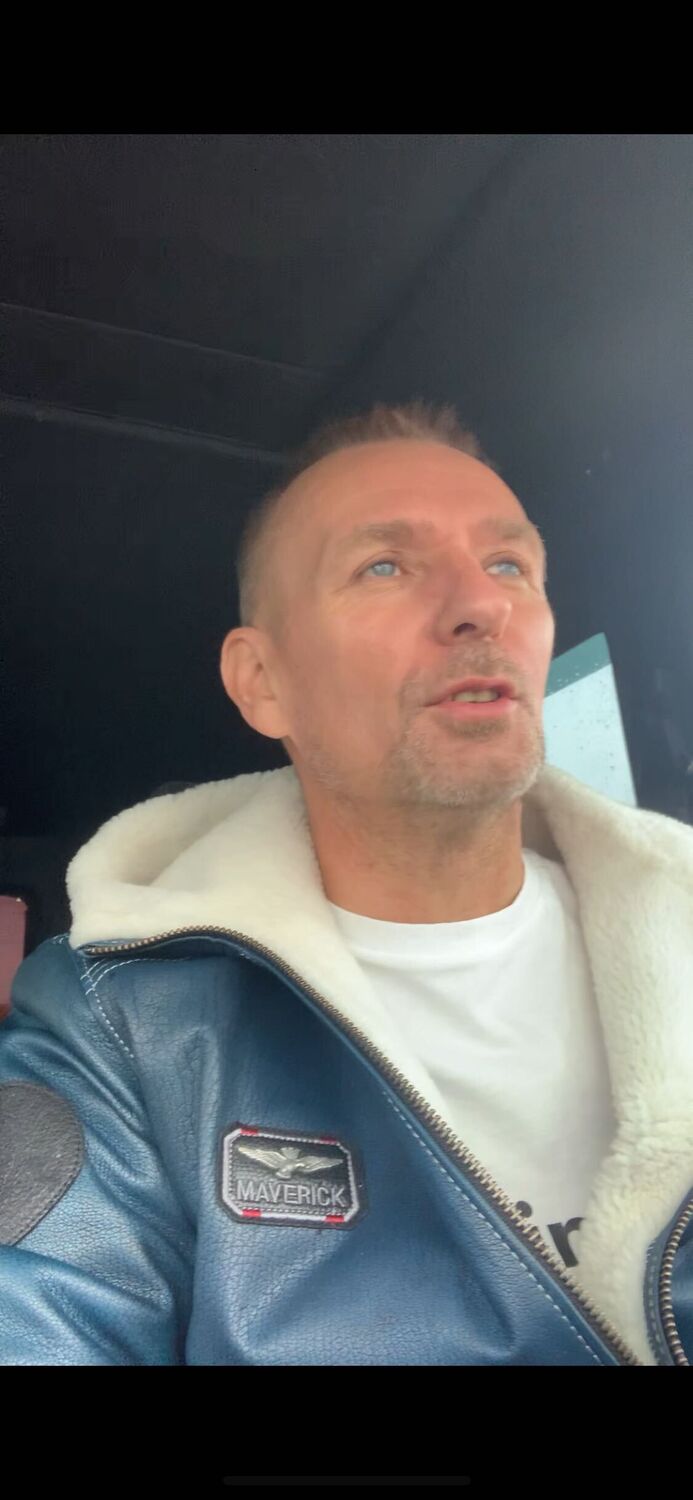  54807568  , 47 ,    -