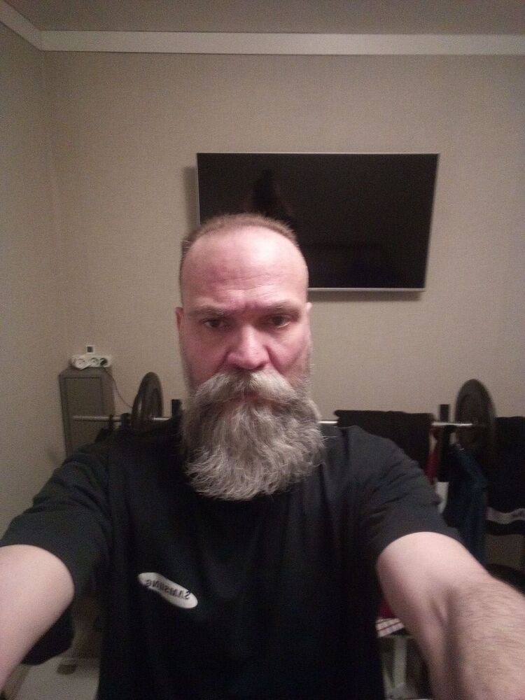  42837938  , 52 ,    