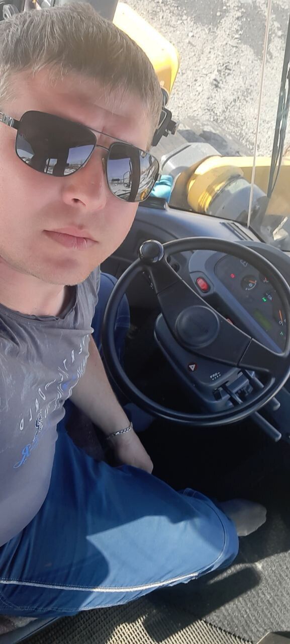  23547078  , 37 ,    