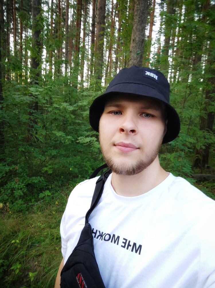  28870198  Aleksei, 27 ,    