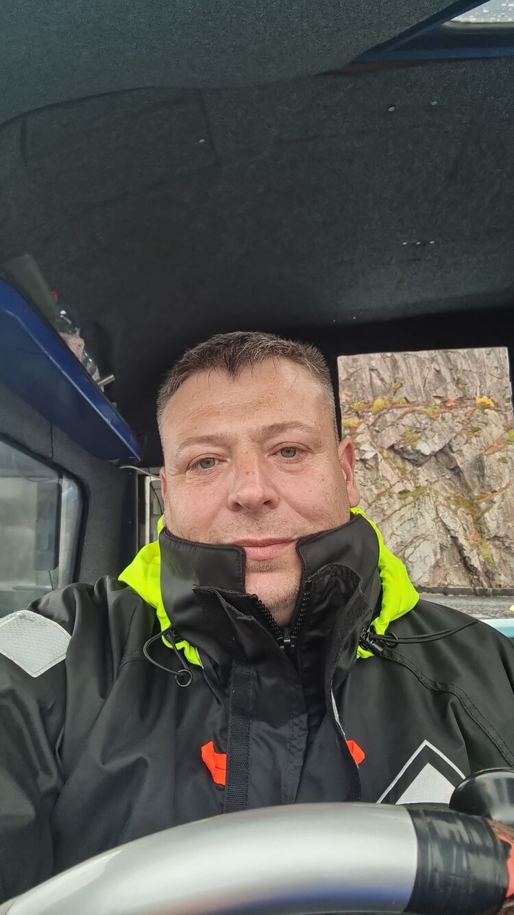  39463308  , 43 ,    