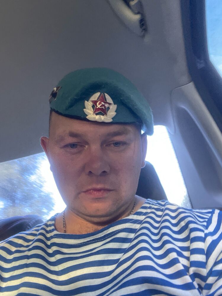  49771758  , 35 ,    