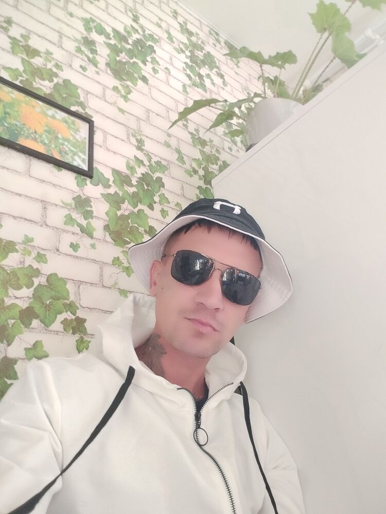  46543378  , 37 ,    