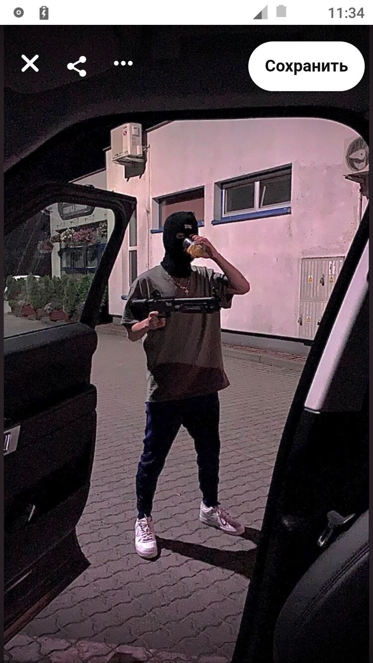  24143828  Brodyaga, 24 ,    