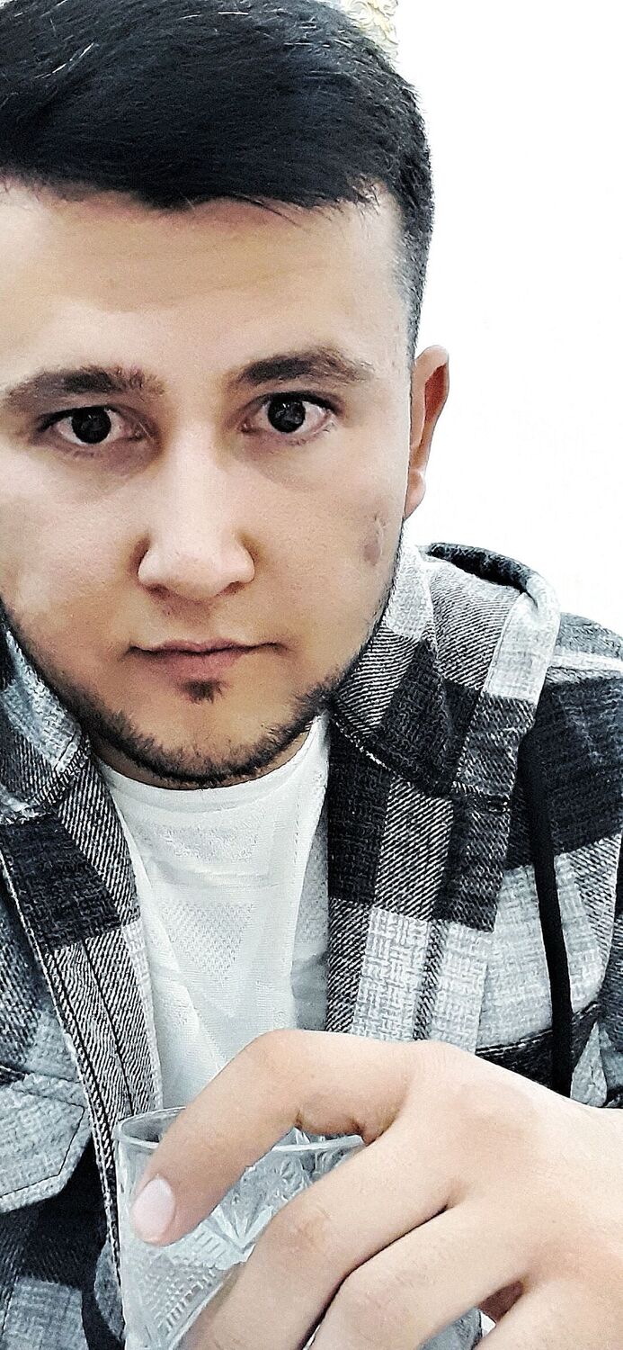  32780698  Bax_Banny_, 26 ,    