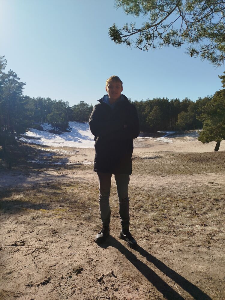  51292259  , 18 ,    -