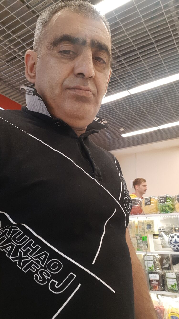  28353288  Hamaz, 44 ,    