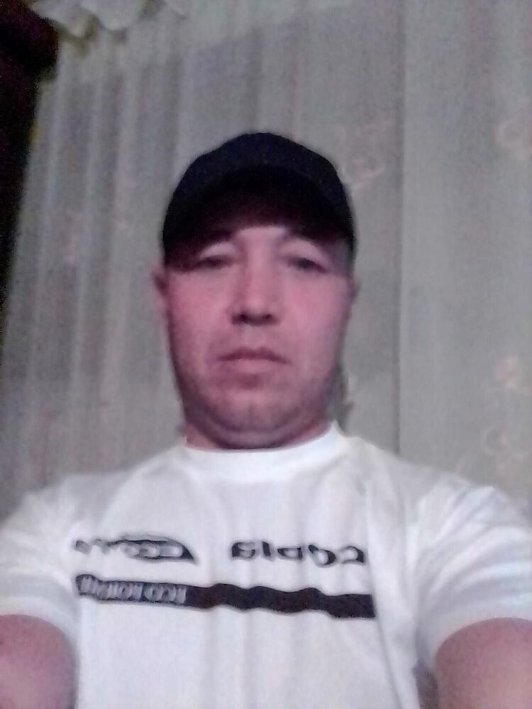  43245878  Yasharbek, 39 ,    