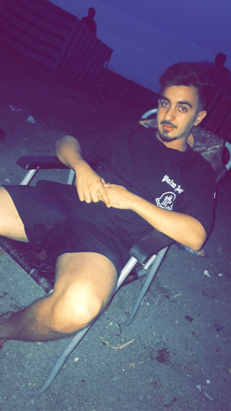  42308398  Sidahmed, 25 ,    Algiers