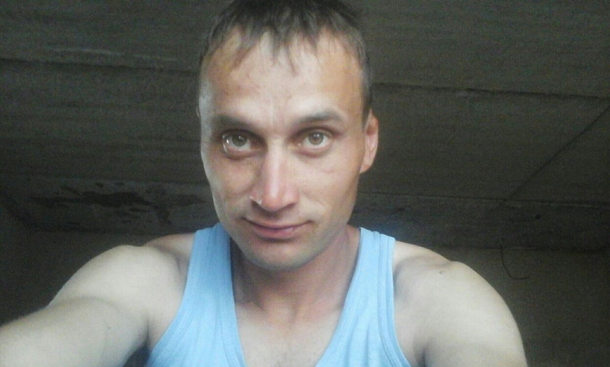  23579628  , 35 ,    
