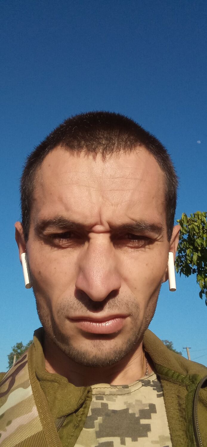  45788798  , 37 ,    