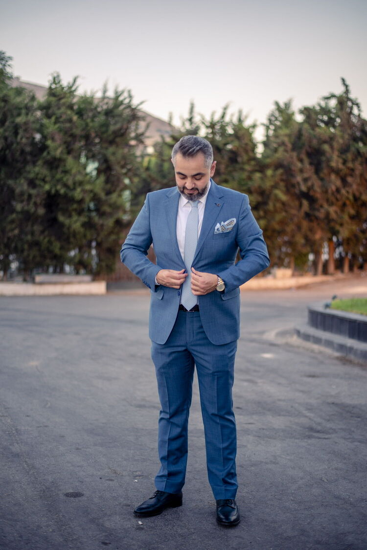  ,   Hosam, 41 ,   ,   , c 
