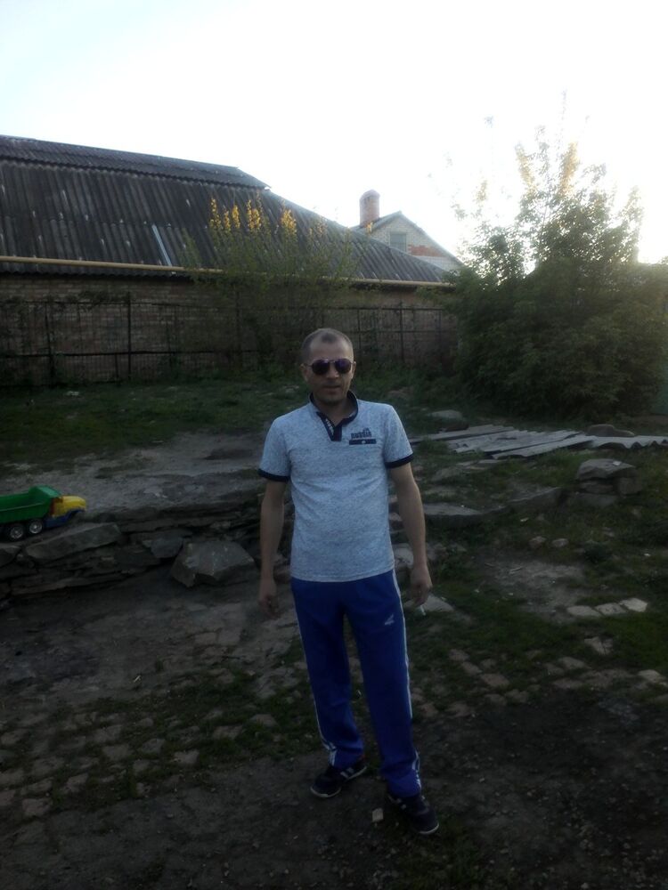  9528818  Dmitriy, 45 ,    -
