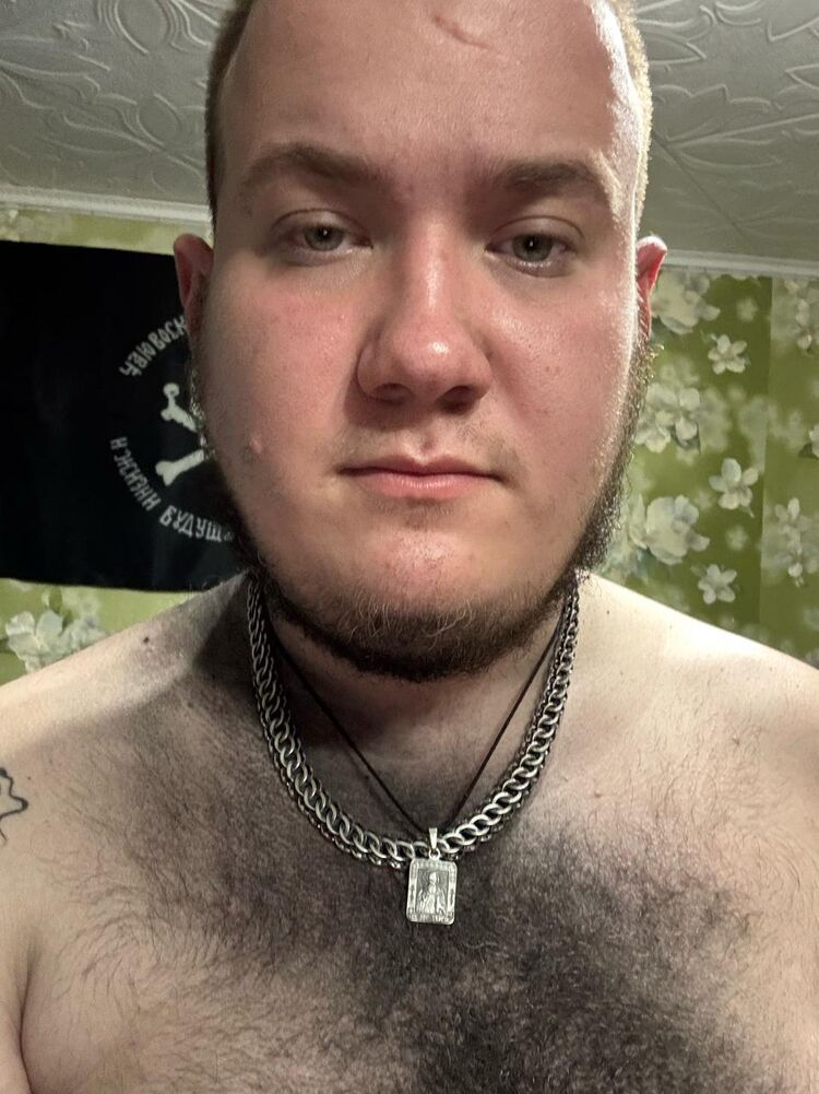  51518668  Yan, 21 ,    