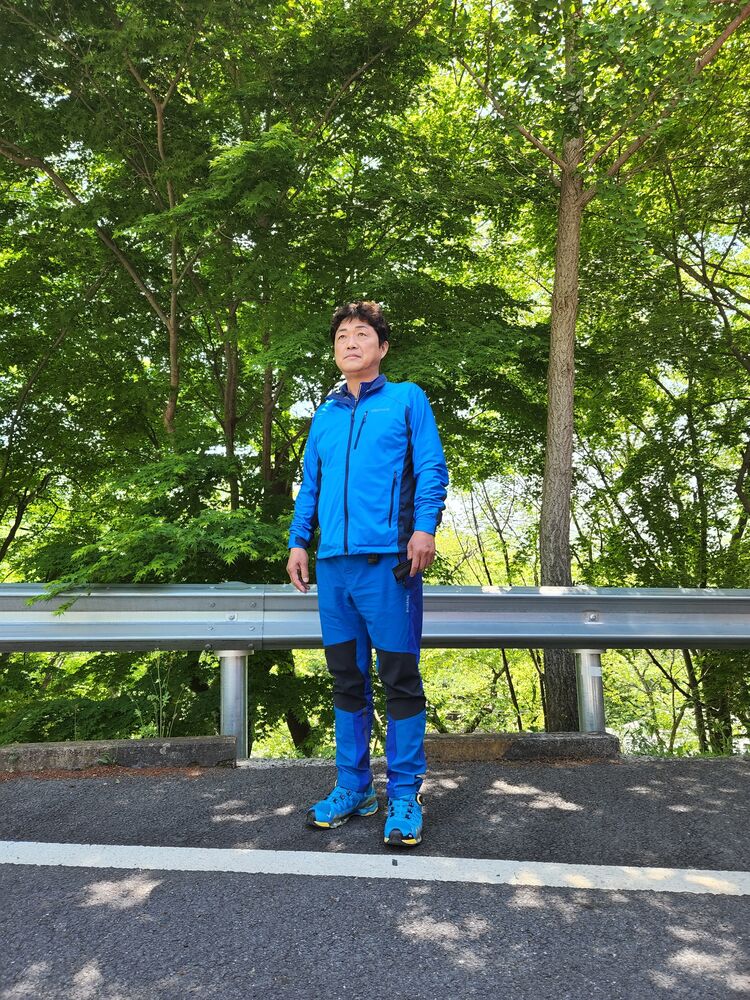  ,   Young man, 49 ,   ,   , c 