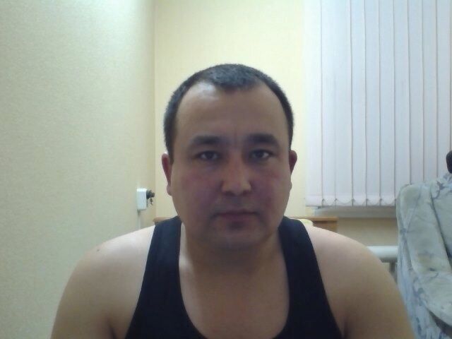 52438648  , 32 ,    